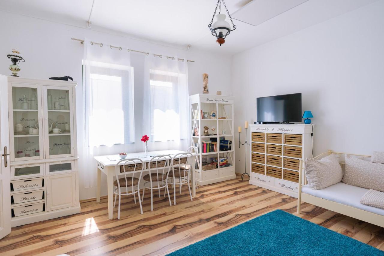 Kofejto Haza Villa Fertőrákos Buitenkant foto