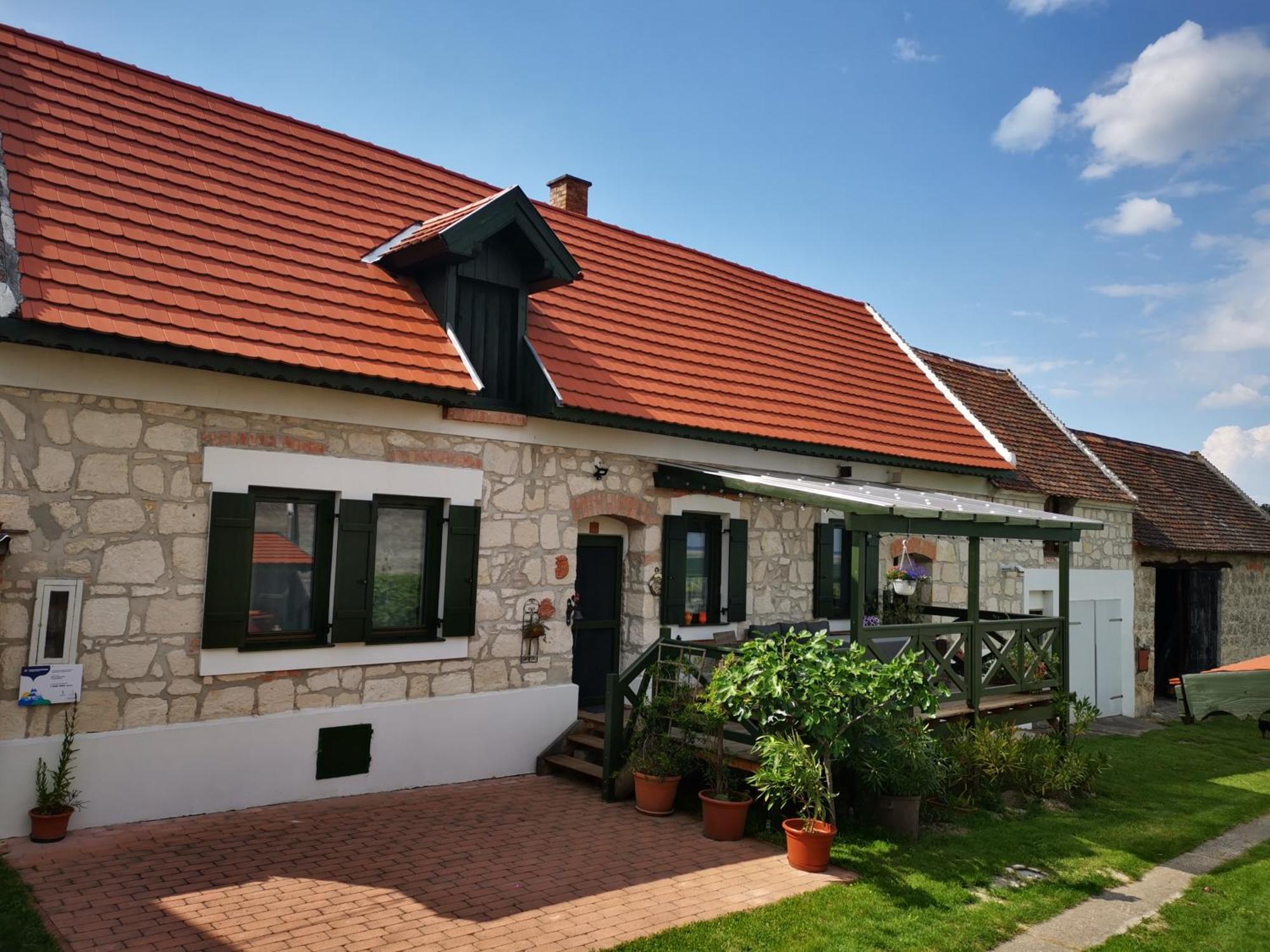 Kofejto Haza Villa Fertőrákos Buitenkant foto
